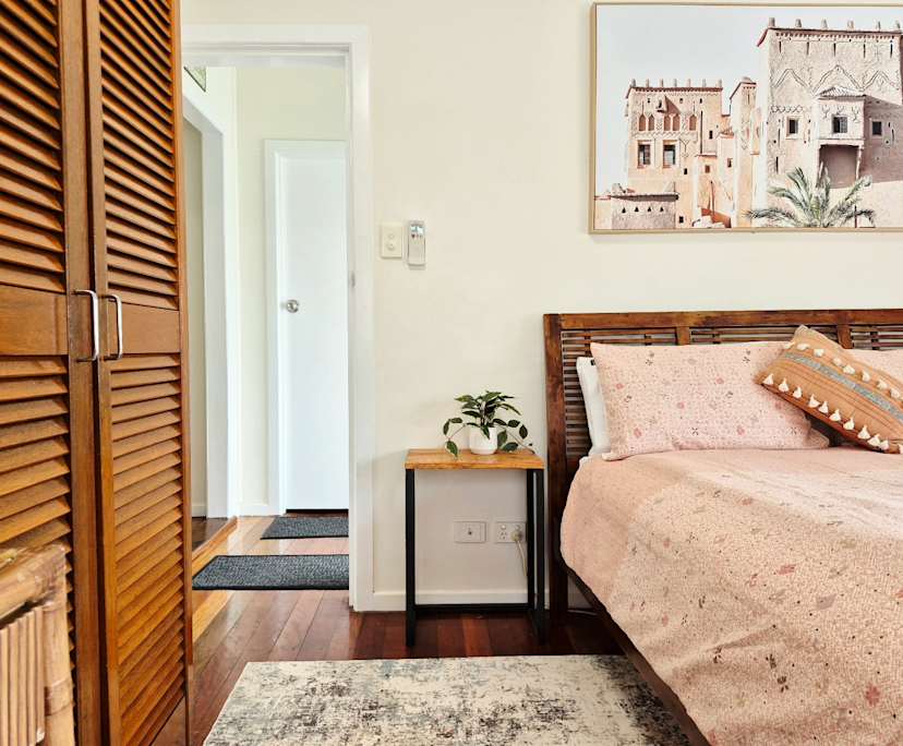 $350, Share-house, 5 bathrooms, Parramatta Park QLD 4870