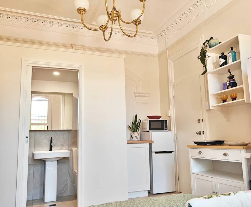 $510, Studio, 1 bathroom, Marrickville NSW 2204