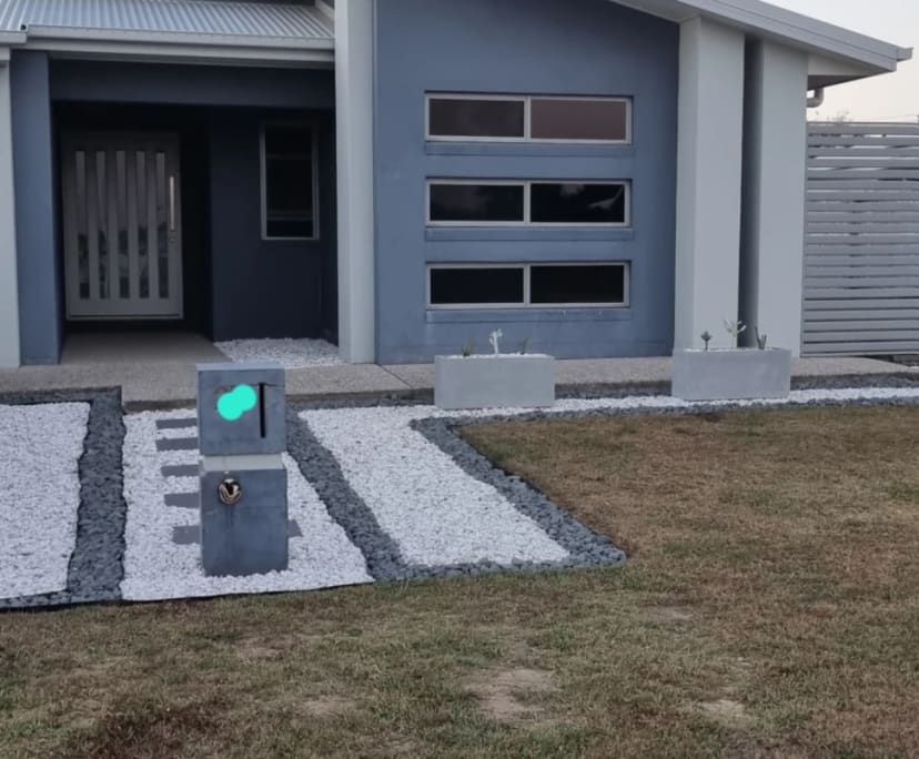 Room in a share house