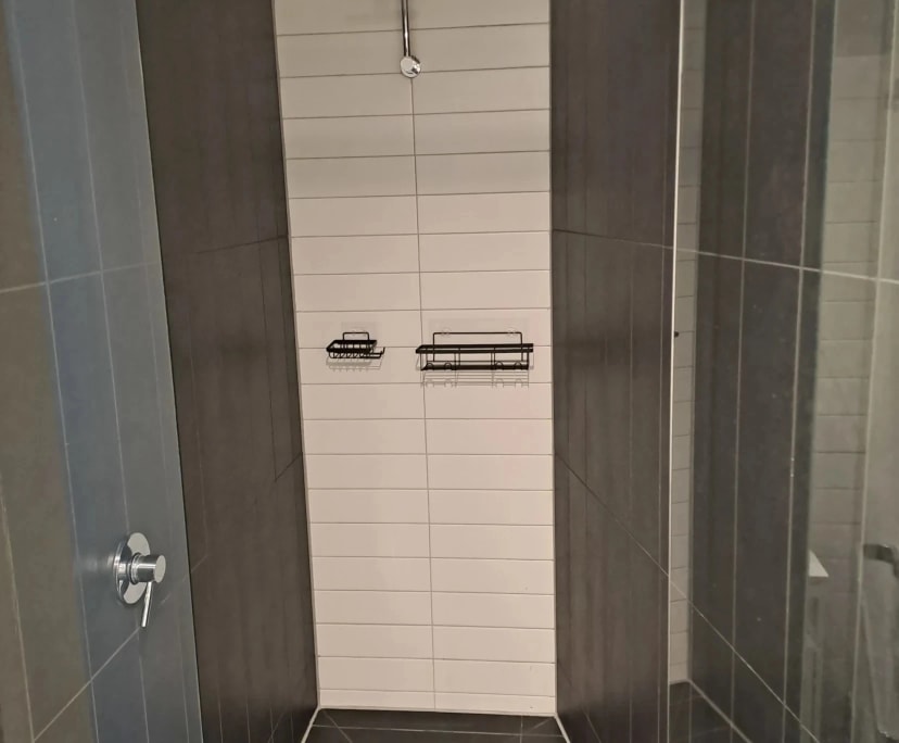 $400, Flatshare, 2 bathrooms, Docklands VIC 3008