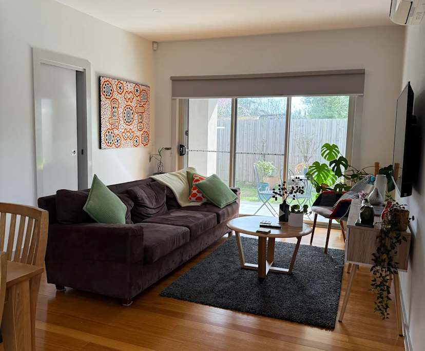 Unfurnished room with own bathroom