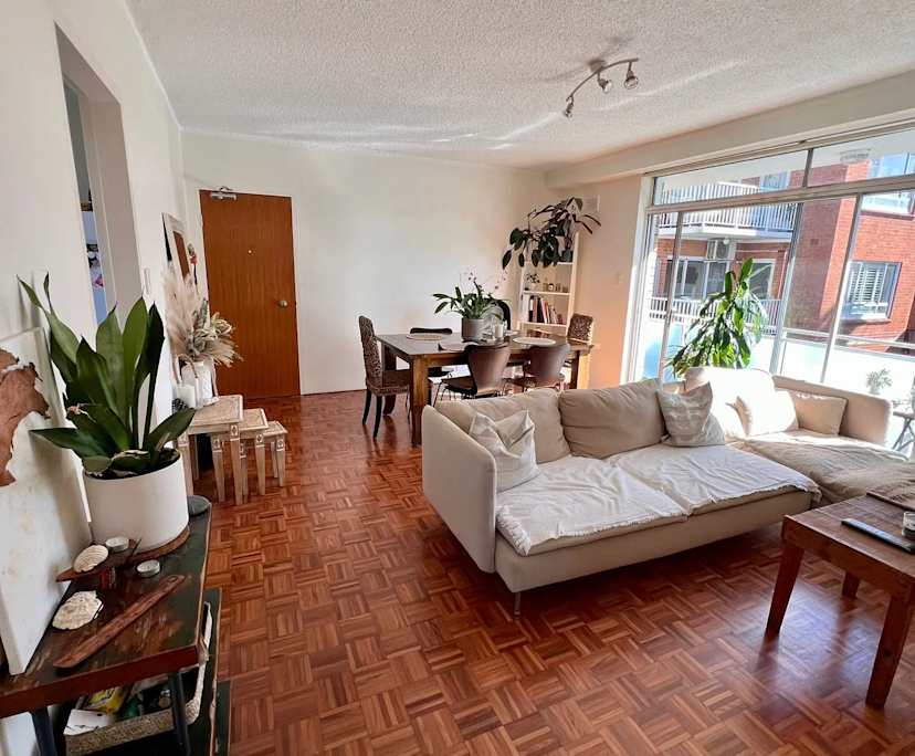 Whole property with 2 rooms for rent