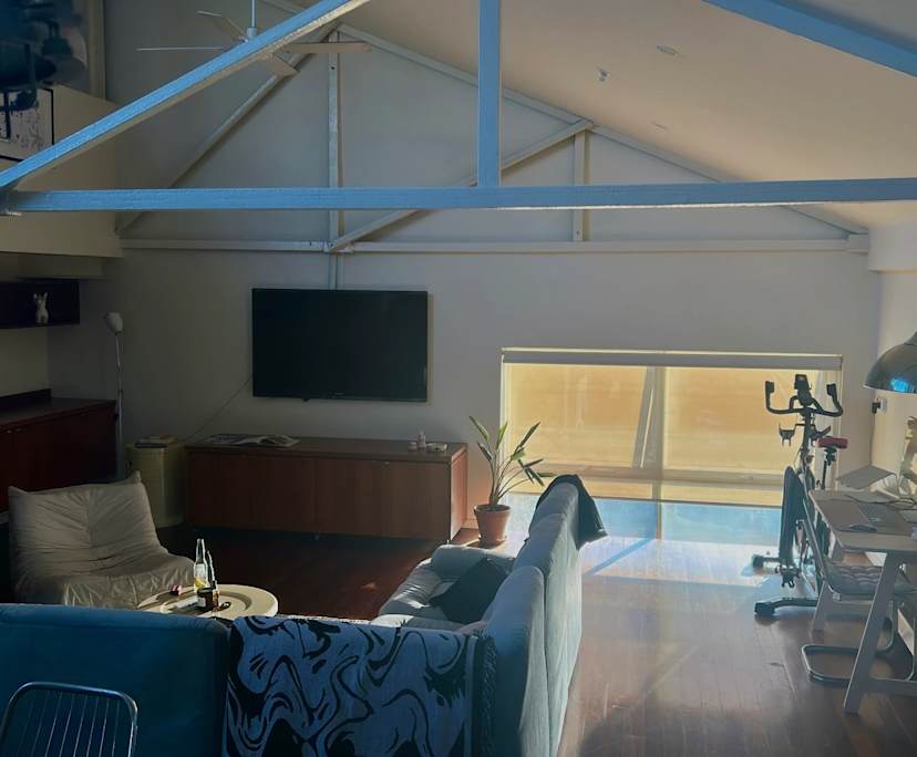 Unfurnished room in a share house