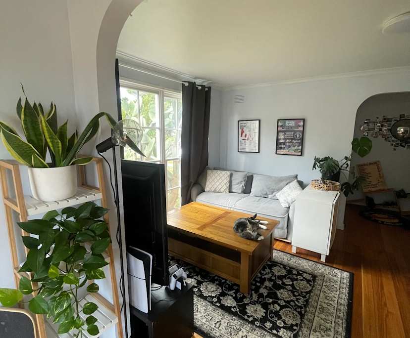 Unfurnished room in a share house