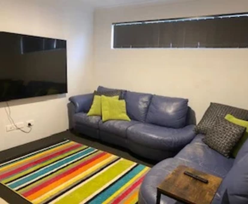 $350, Share-house, 4 bathrooms, South Yunderup WA 6208