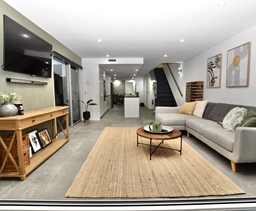 $670, Flatshare, 3 bathrooms, Spring Hill QLD 4000