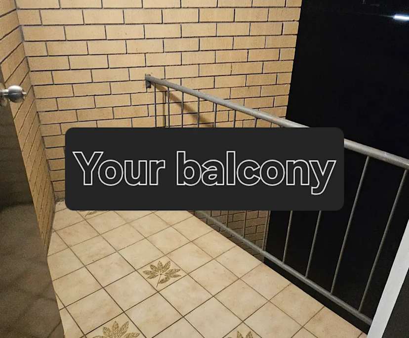 $330, Share-house, 2 bathrooms, Labrador QLD 4215