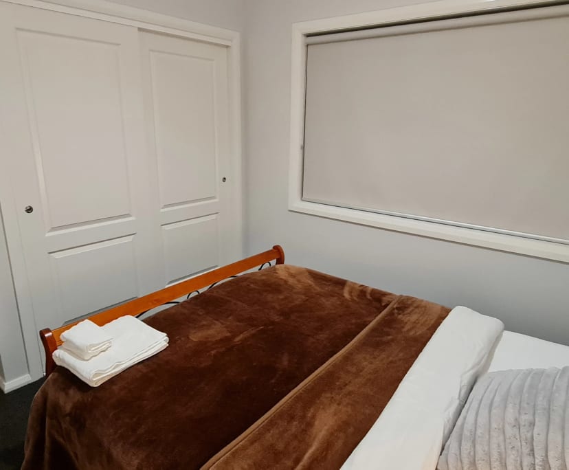 $305, Share-house, 4 bathrooms, Gobbagombalin NSW 2650