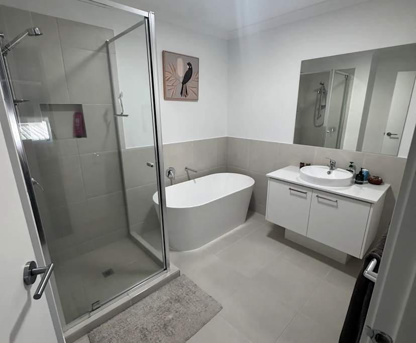 $200, Share-house, 4 bathrooms, Truganina VIC 3029