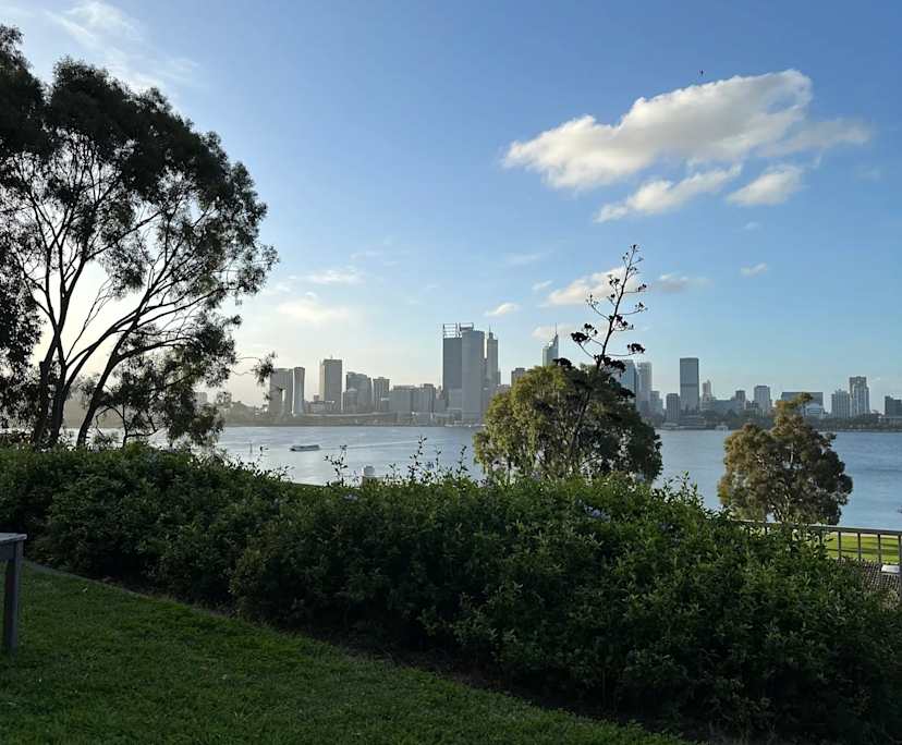 Whole property with 3 rooms for rent