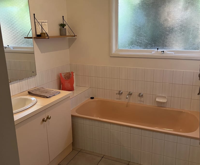 $280, Share-house, 3 bathrooms, Langwarrin VIC 3910