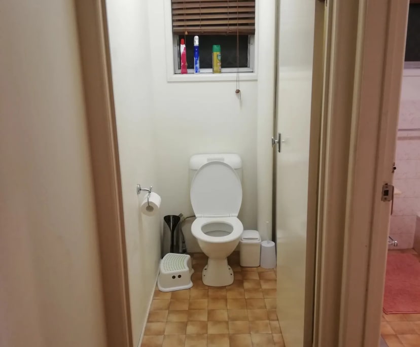 $120, Share-house, 5 bathrooms, Coorparoo QLD 4151