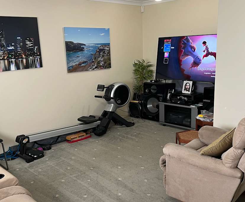 Furnished room in a share house
