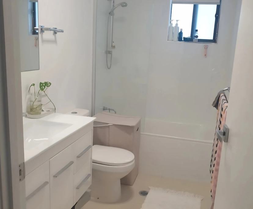 $300, Flatshare, 3 bathrooms, Buderim QLD 4556