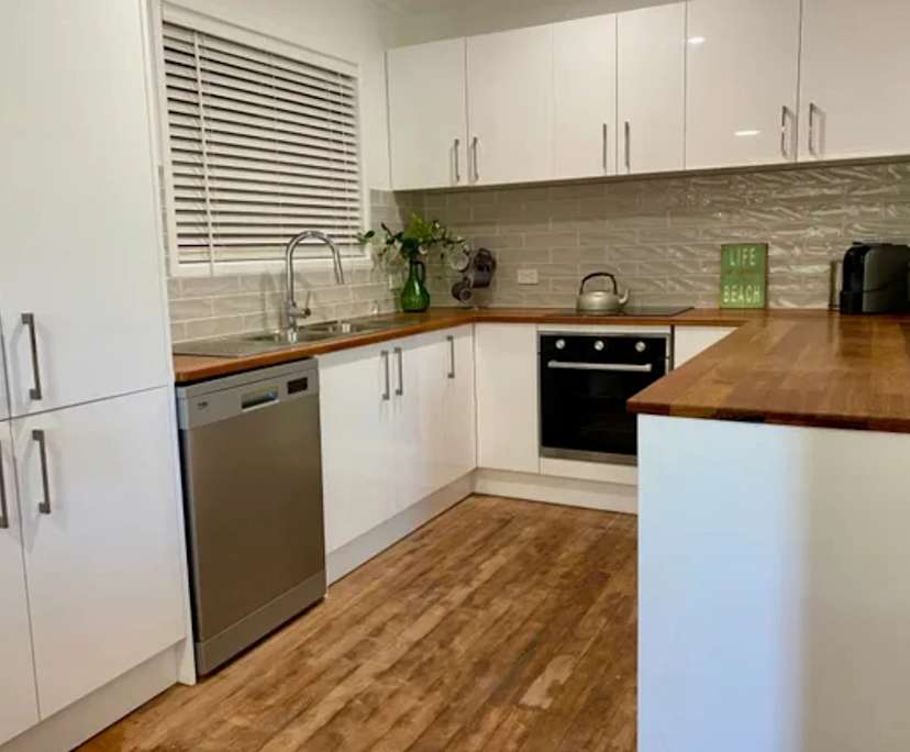 Unfurnished room in a share house