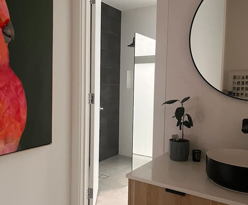 Unfurnished room with own bathroom