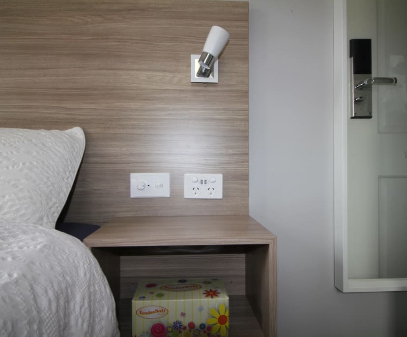 $410, Flatshare, 1 bathroom, Kirribilli NSW 2061