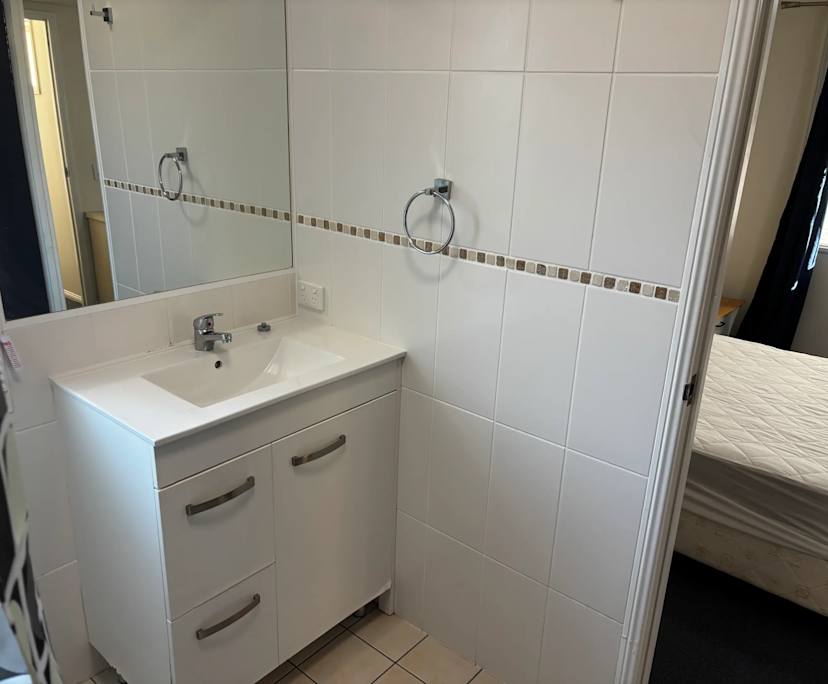 $350, Share-house, 4 bathrooms, Salisbury QLD 4107