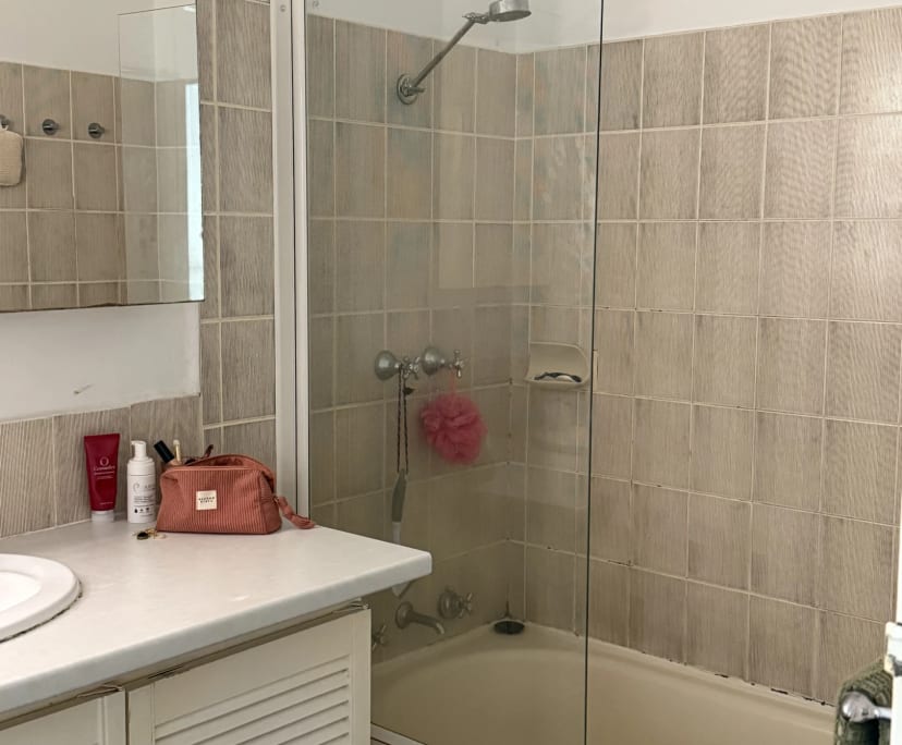 $350, Share-house, 3 bathrooms, Nedlands WA 6009