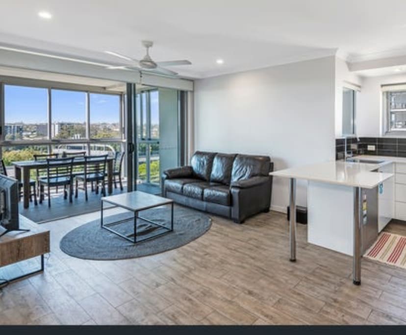 Unfurnished room with own bathroom