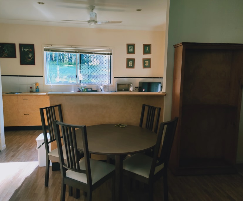 Granny Flat for Rent in Tamborine, Gold Coast 400...