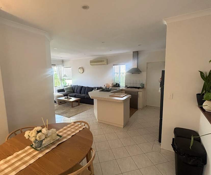 $350, Share-house, 3 bathrooms, Innaloo WA 6018