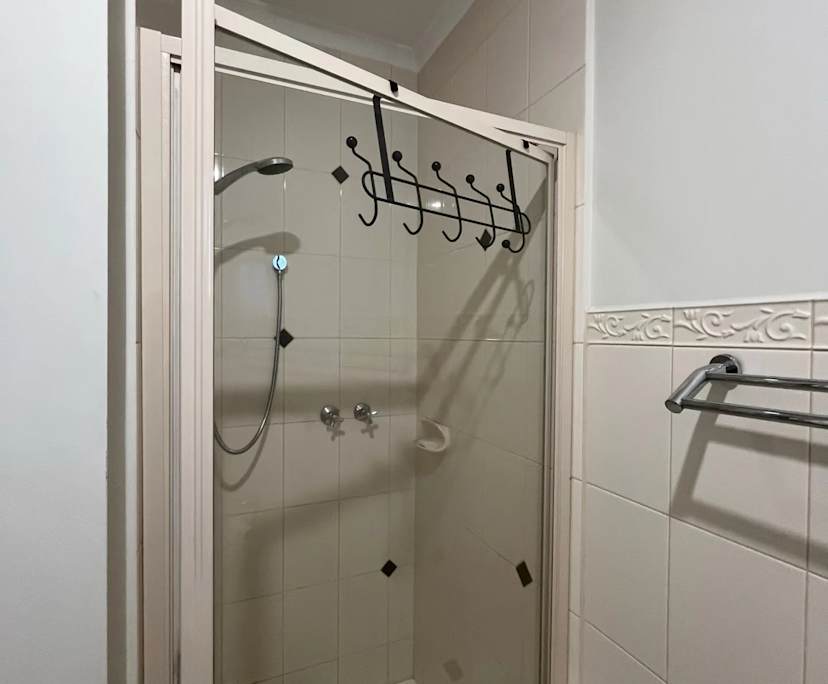 $259, Share-house, 3 bathrooms, Canterbury VIC 3126