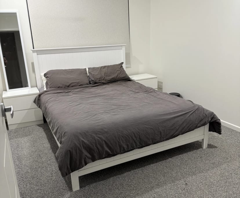 Unfurnished room in a share house