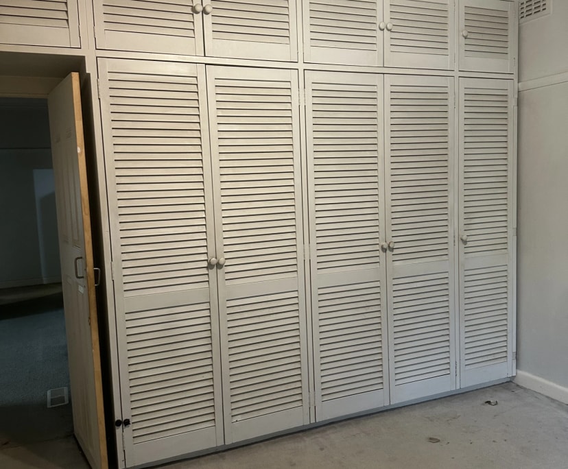 Unfurnished room in a share house