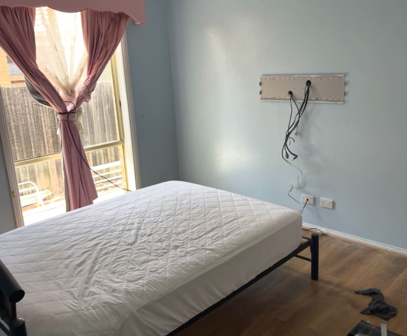 propertyImage
