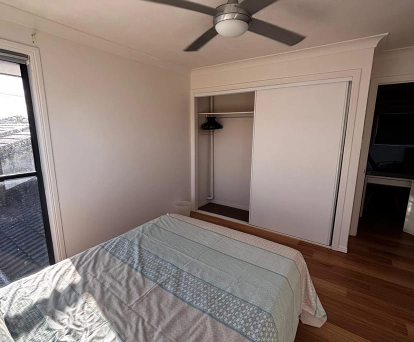 $400, Share-house, 5 bathrooms, Burleigh Waters QLD 4220