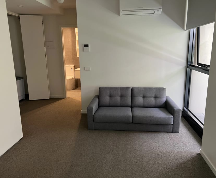One Bed Flat for Rent in Box Hill, Melbourne 550,...