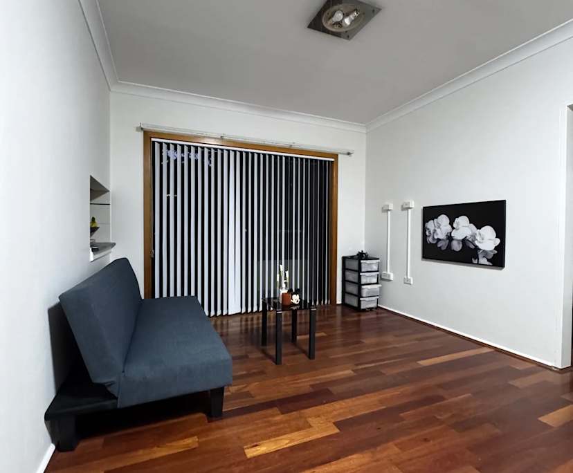 $350, Share-house, 2 bathrooms, Wollongong NSW 2500