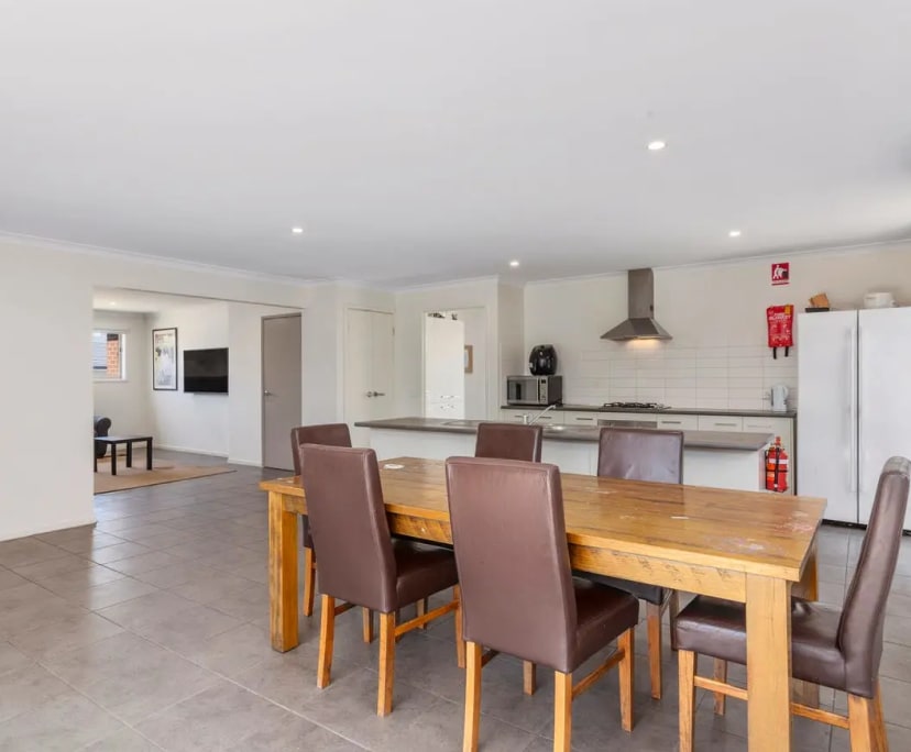 $175-200, Share-house, 4 rooms, Waurn Ponds VIC 3216, Waurn Ponds VIC 3216