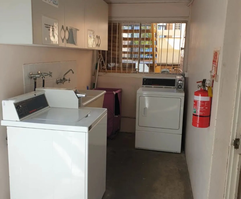 $300-400, Student-accommodation, 3 rooms, South Brisbane QLD 4101, South Brisbane QLD 4101