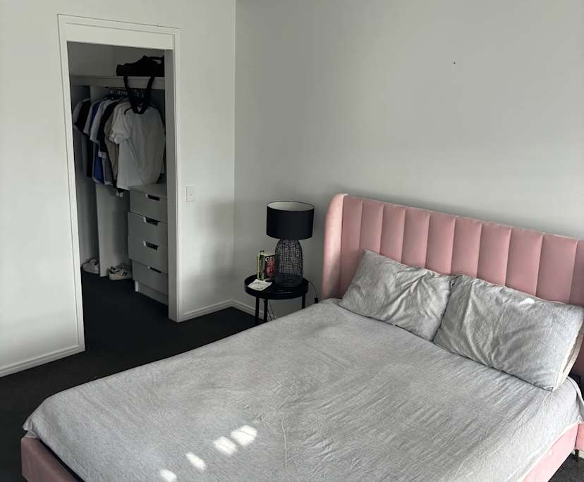Room with ensuite in a share house
