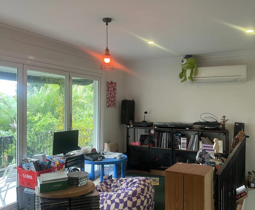 $200, Share-house, 3 bathrooms, Bardon QLD 4065