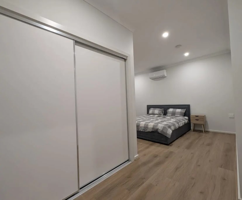 $230-280, Share-house, 3 rooms, Rockbank VIC 3335, Rockbank VIC 3335