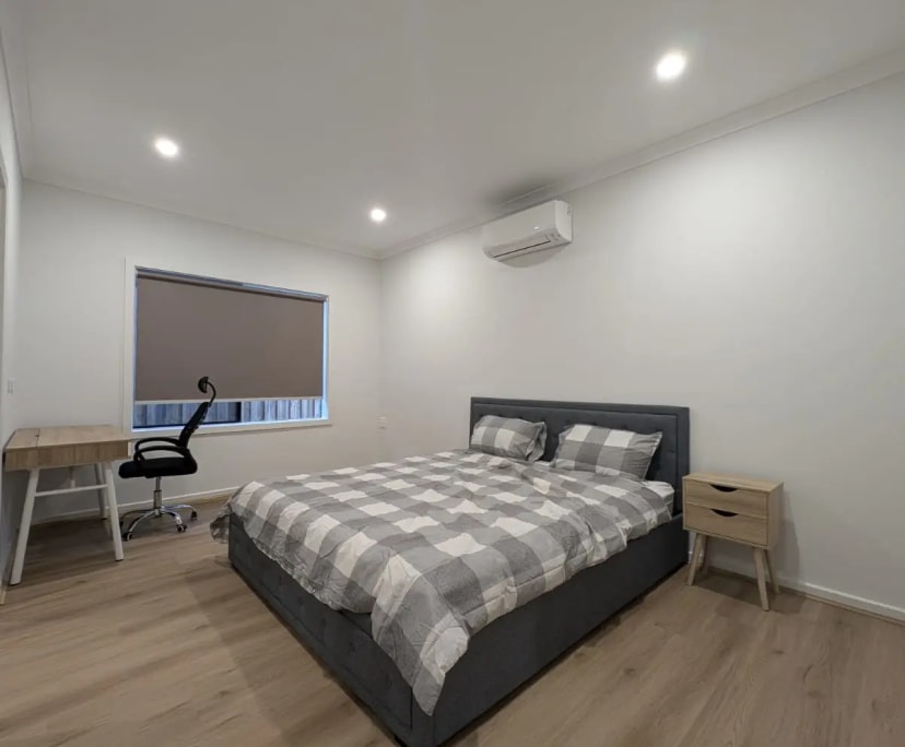 $230-280, Share-house, 3 rooms, Rockbank VIC 3335, Rockbank VIC 3335