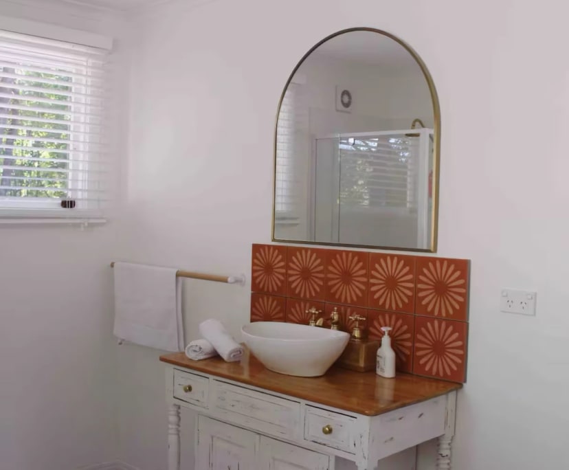 $600, Whole-property, 2 bathrooms, Bexhill NSW 2480