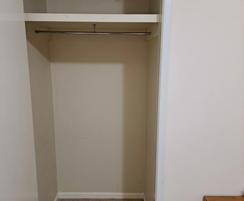 $240, Share-house, 4 bathrooms, Eight Mile Plains QLD 4113