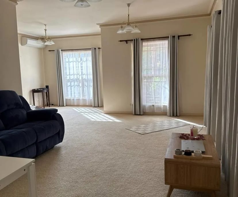 Furnished room in a share house