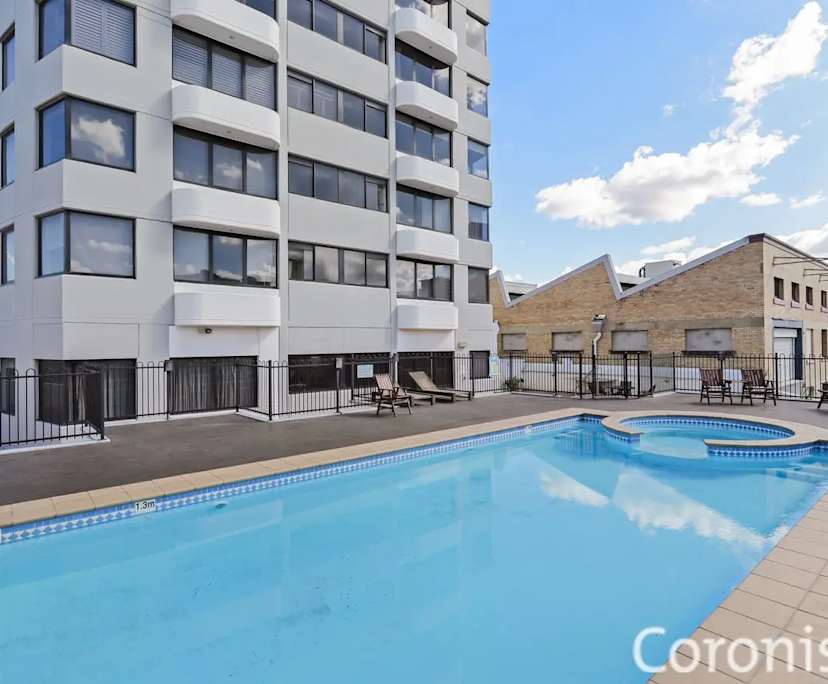 Room with ensuite in a flatshare