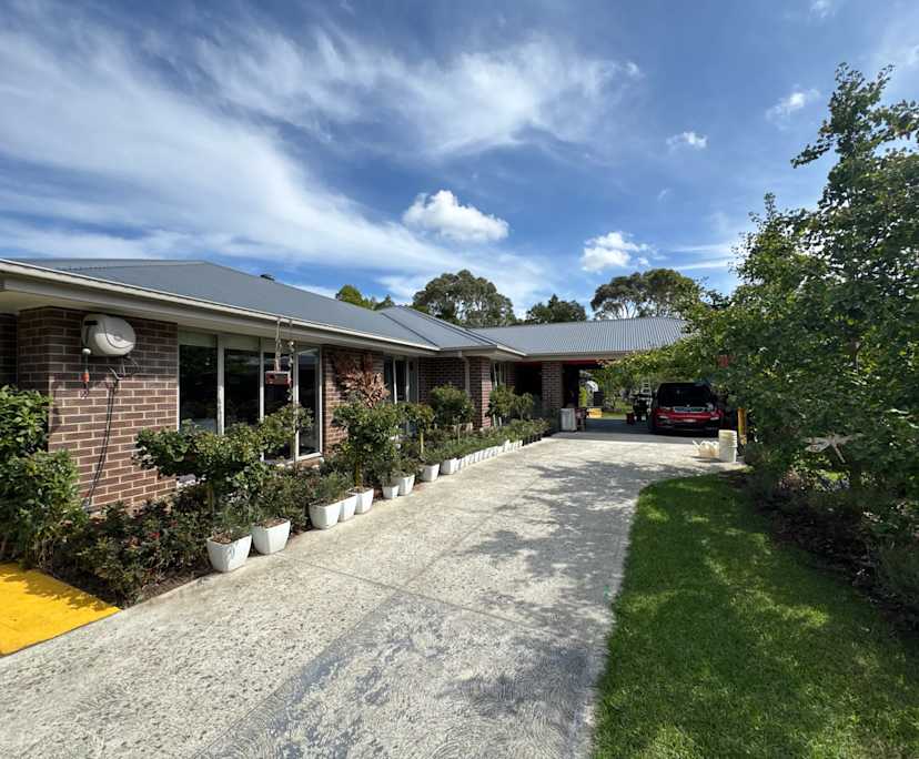 Unfurnished room in a share house