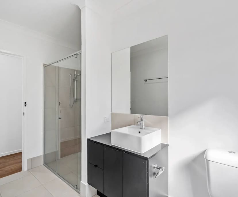 $315, Share-house, 3 bathrooms, Logan Reserve QLD 4133