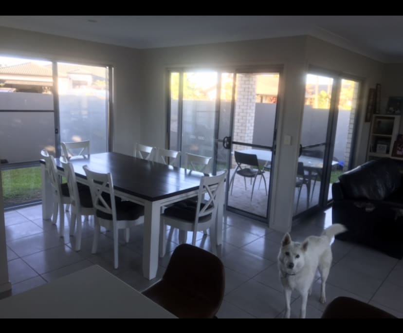 $300, Student-accommodation, 4 bathrooms, Varsity Lakes QLD 4227