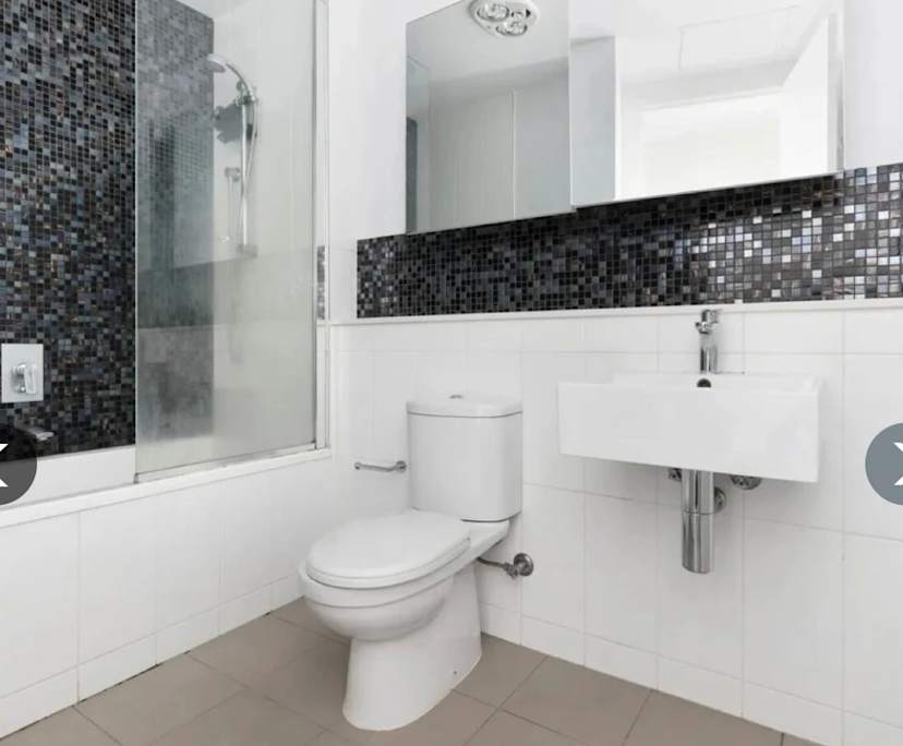 $350, Student-accommodation, 2 bathrooms, Travancore VIC 3032