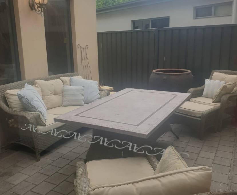 $280, Homestay, 4 bathrooms, Canning Vale WA 6155