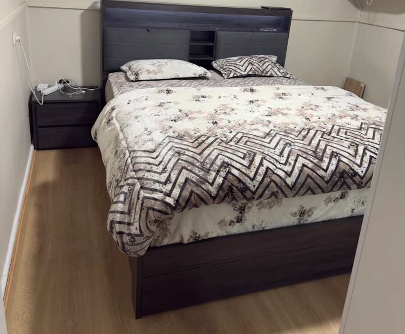 propertyImage