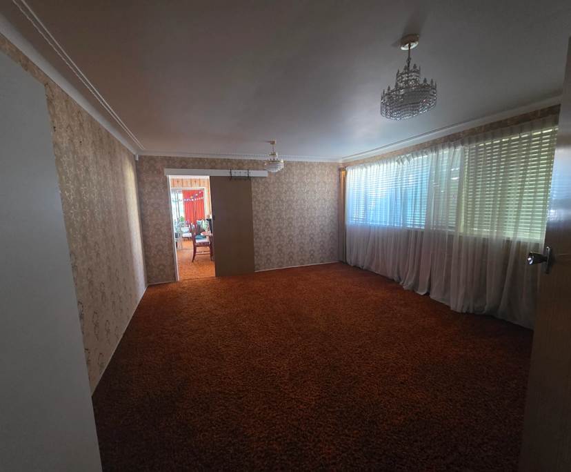 Unfurnished room in a share house